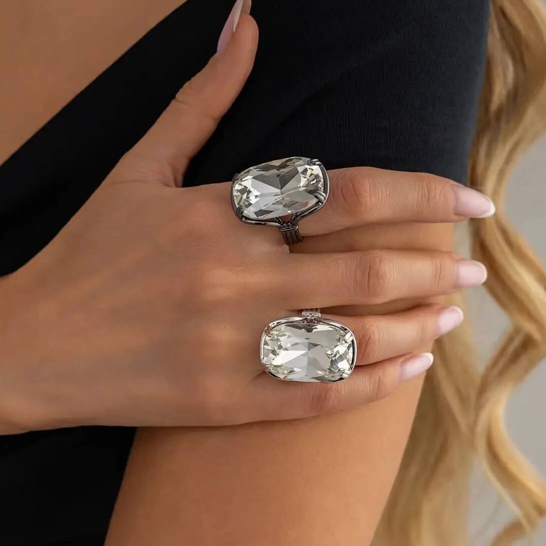 Z Vintage Fashion - IngeSight.Z Luxury Shiny Acrylic Rhinestone Opening