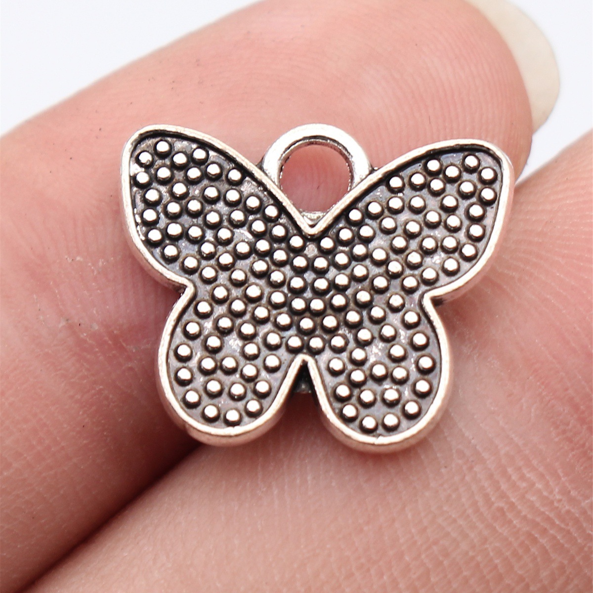 Butterfly Retro Insect Charm P - đánh giá và giá Vintage Fashion Jewelry